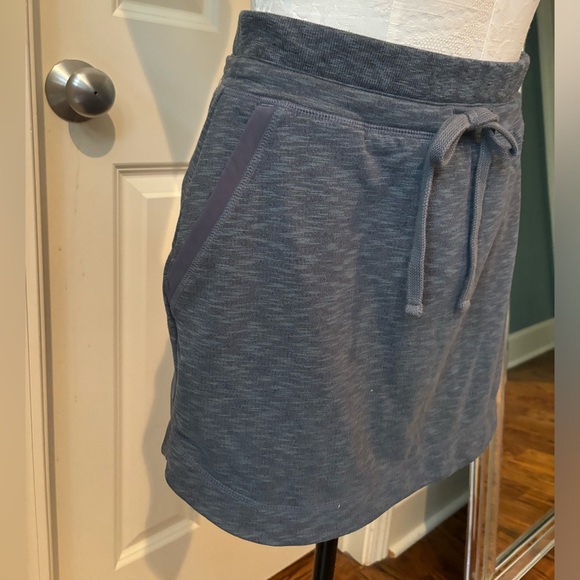 Athleta Skirt - Picture 4 of 13